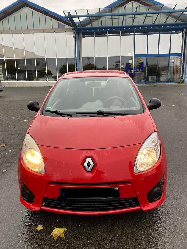Rot Gebraucht 2009 Renault Clio II Kleinwagen | 1.900 € - Bild 1/4