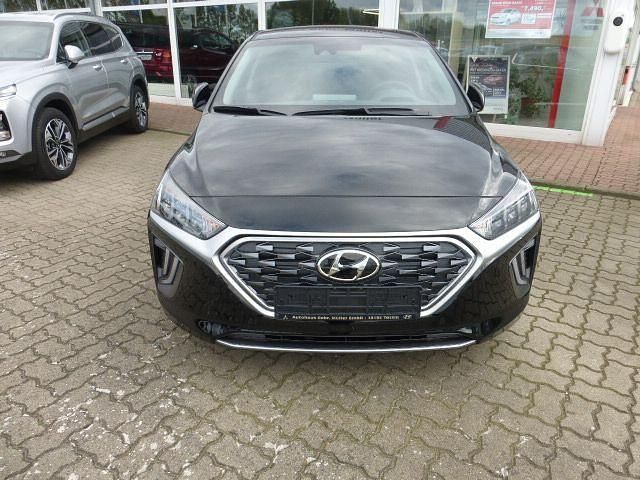 Gebraucht Hyundai Ioniq Premium 105 PS (77 kW) 2020 Schwarz Kleinwagen