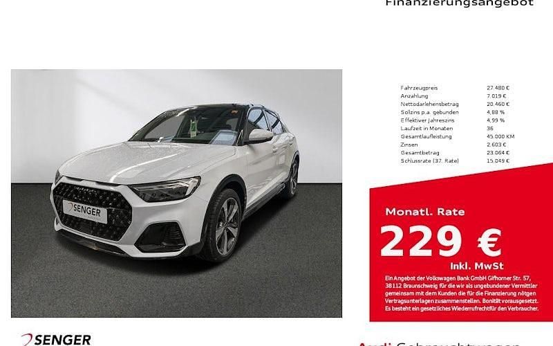 Weiß Gebraucht 2023 Audi A1 Ambiente Limousine | 27.480 € (Teuer) - Bild 1/4