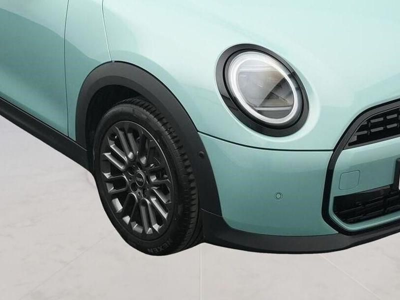 Gebraucht Mini Cooper Classic 156 PS (114 kW) 2024 Ocean wave green Kleinwagen