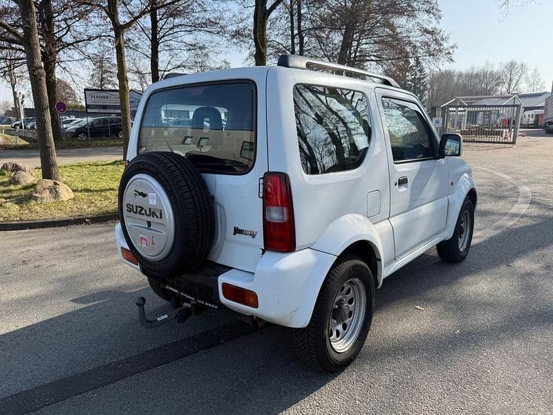 Gebraucht Suzuki Jimny Ranger 86 PS (63 kW) 2011 Weiß SUV