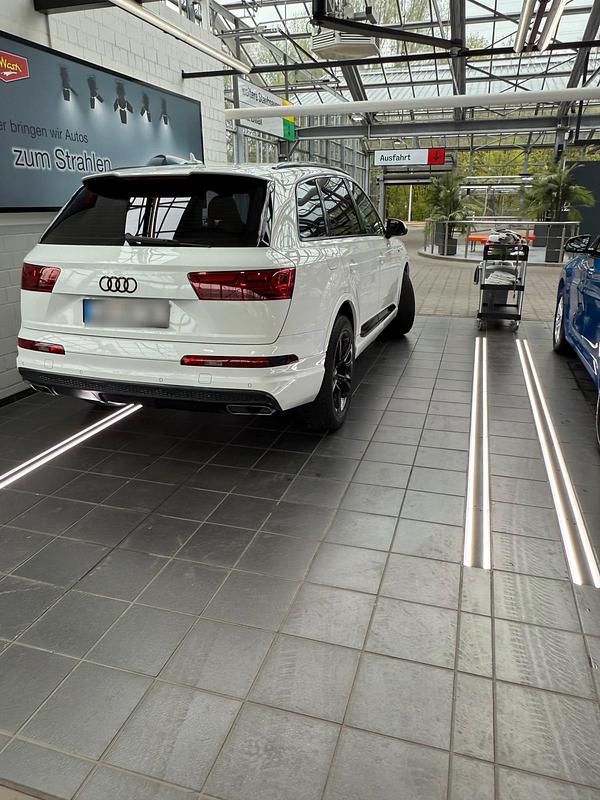 Usata Audi Q7 272 CV (200 kW) 2016 Bianco SUV