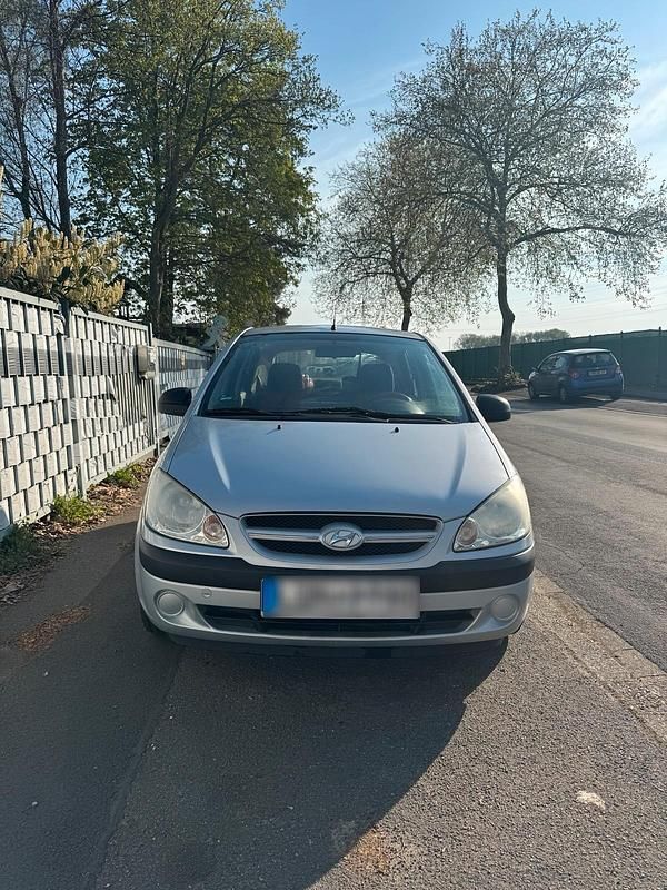 Gebraucht Hyundai Getz 67 PS (49 kW) 2008 Silber Kleinwagen