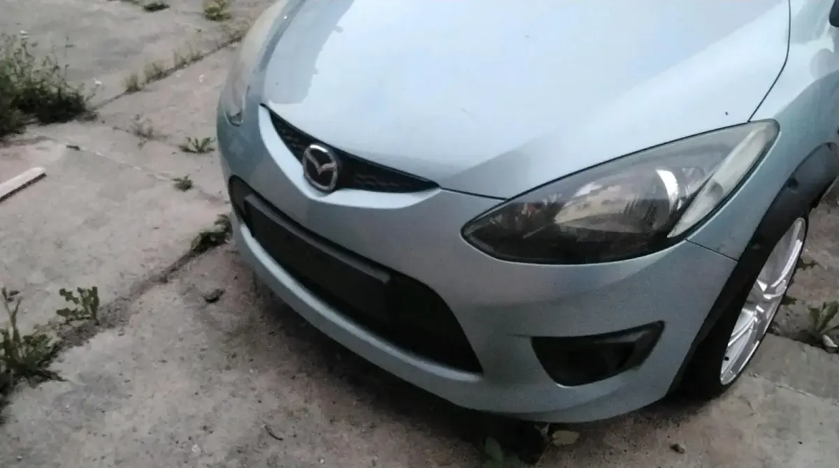 Gebraucht Mazda 2 95 PS (69 kW) 2012 Blau Kleinwagen