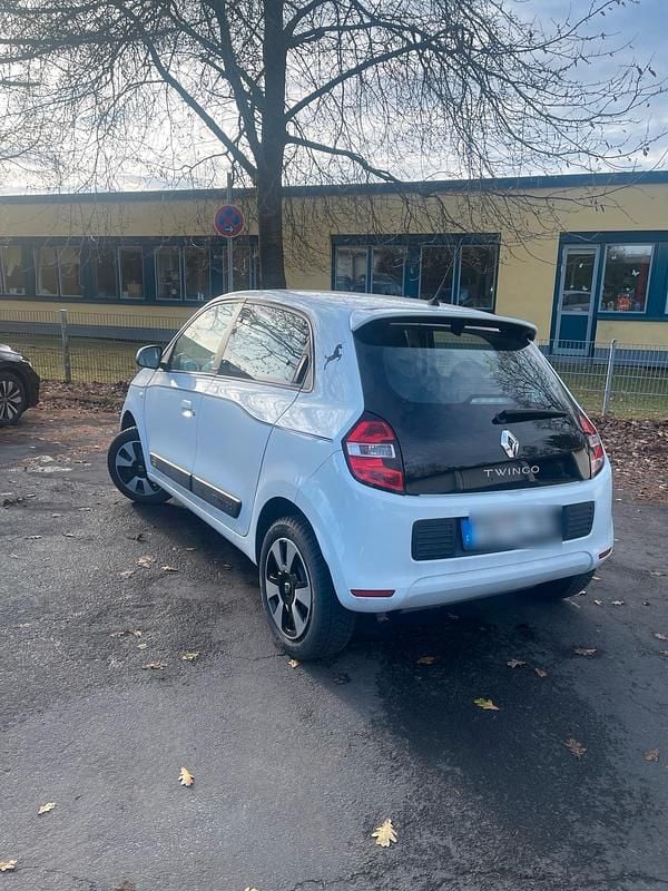 Weiß Gebraucht 2018 Renault Twingo Kleinwagen | 5.500 € (Superpreis) - Bild 1/4