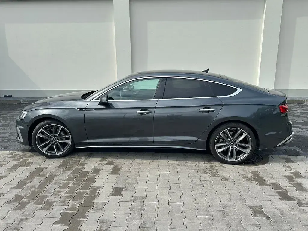 Gebraucht Audi A5 Sportback S-Line 265 PS (194 kW) 2022 Grau Kleinwagen
