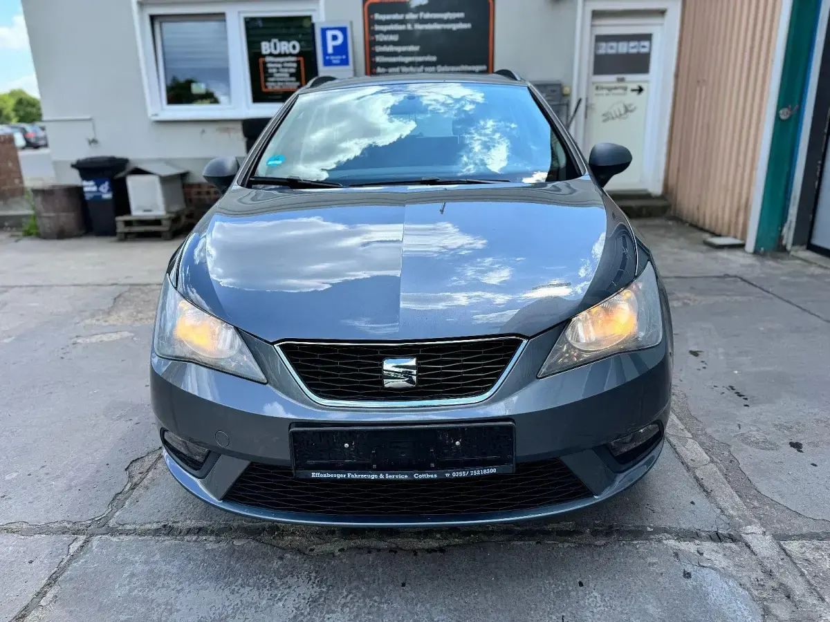 Gebraucht Seat Ibiza ST Style 105 PS (77 kW) 2014 Grau Kombi