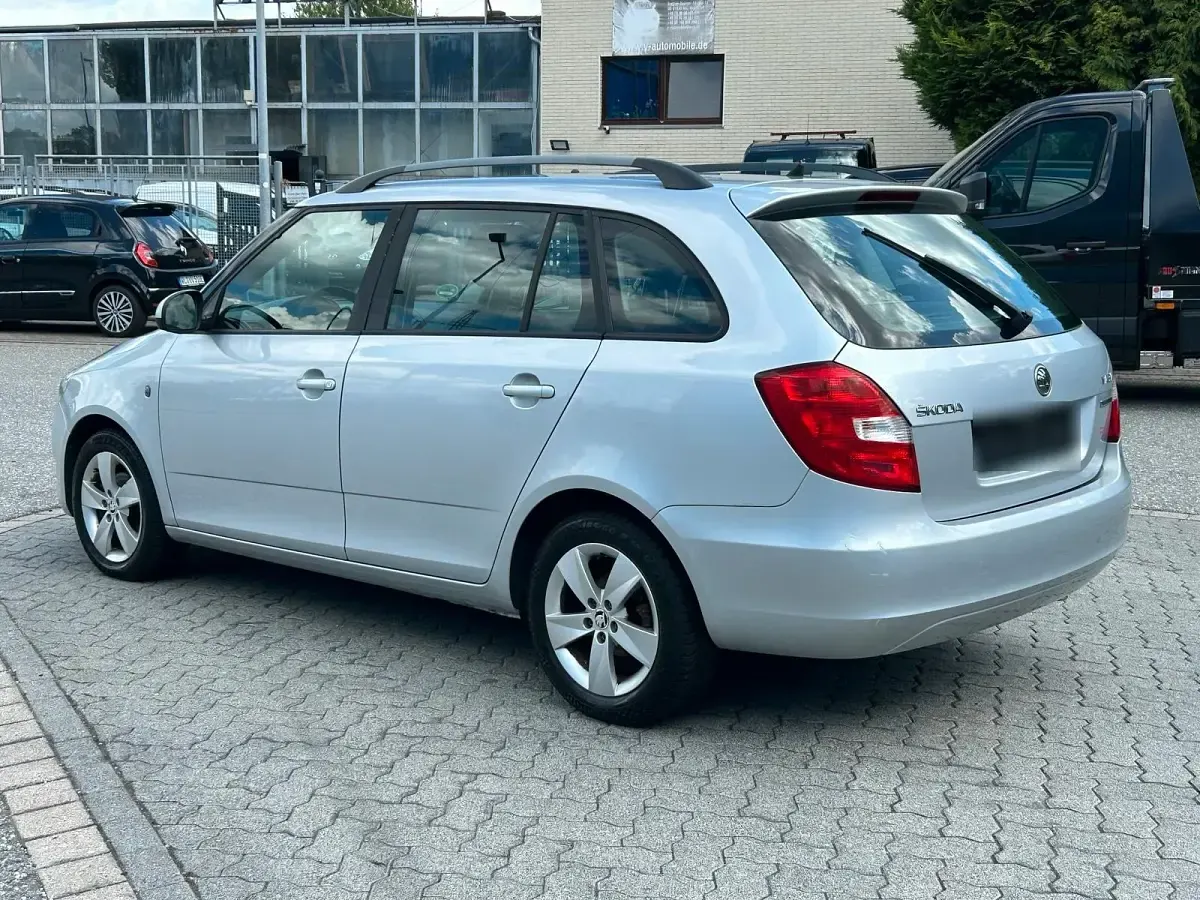 Gebraucht Skoda Fabia GreenLine 75 PS (55 kW) 2014 Silber Kombi
