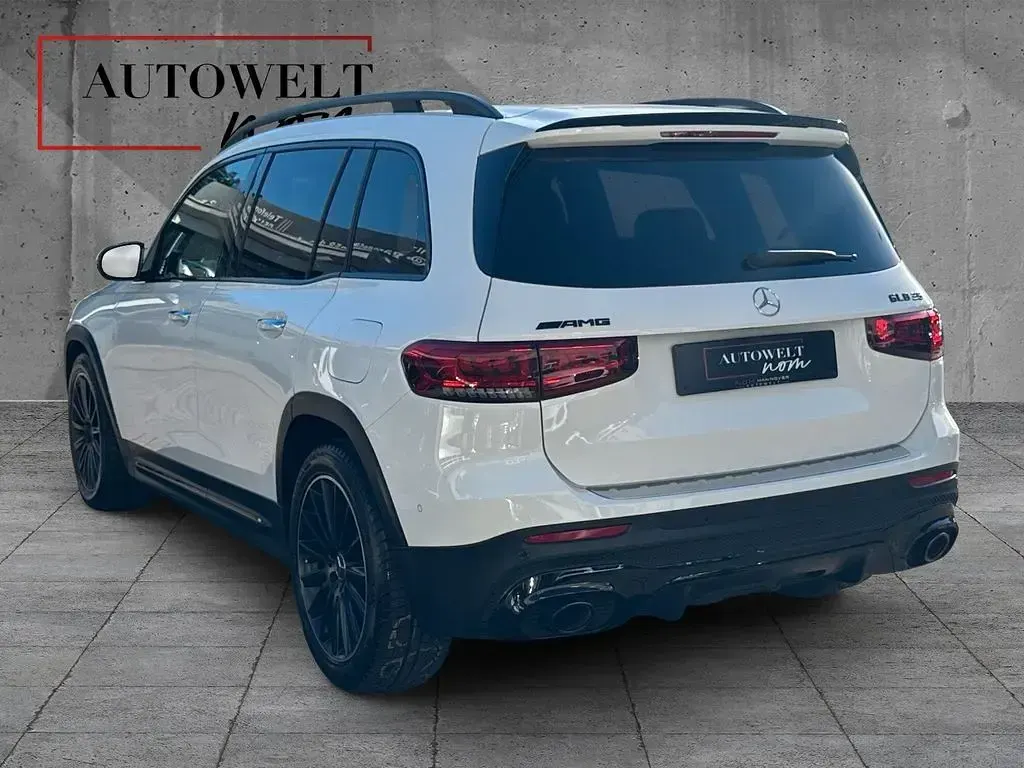 Gebraucht Mercedes GLB35 AMG 306 PS (225 kW) 2022 Weiß SUV