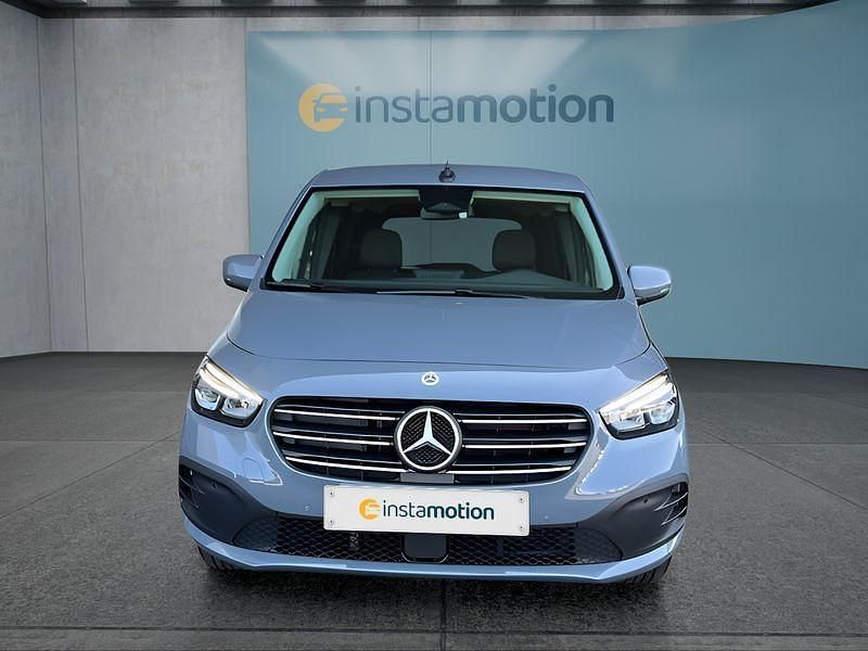 Gebraucht Mercedes T180 131 PS (96 kW) 2025 Grau Van / Kleinbus