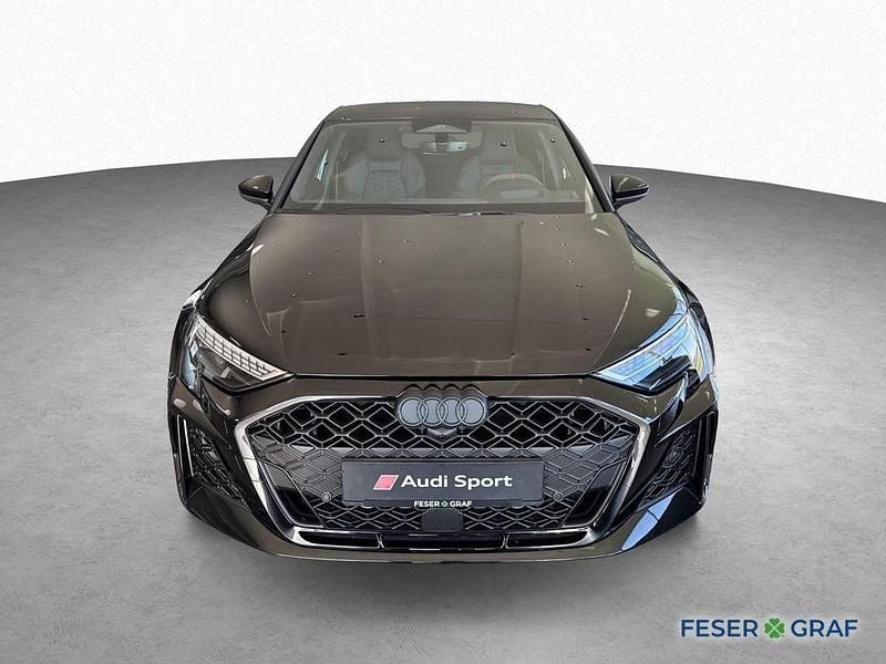Gebraucht Audi RS3 Ambiente 400 PS (294 kW) 2026 Mythosschwarz metallic Limousine