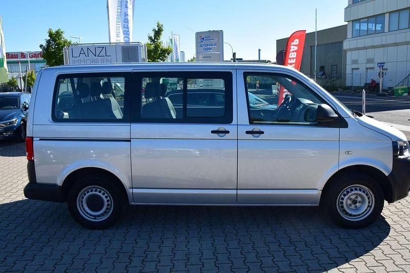 Gebraucht VW T5 Trendline 140 PS (102 kW) 2014 Grau Van