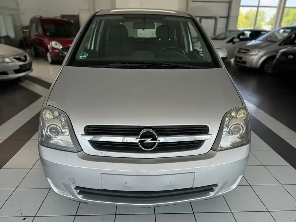 Gebraucht Opel Meriva Innovation 105 PS (77 kW) 2009 Silber Van / Kleinbus