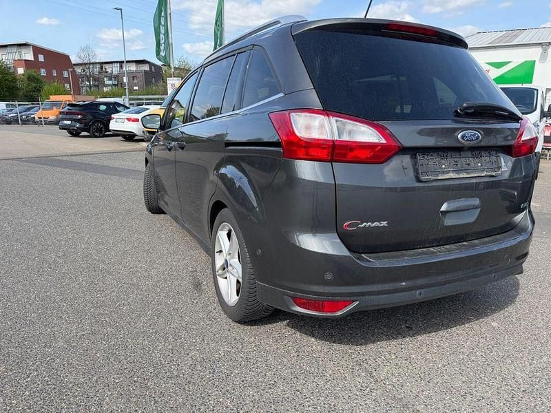 Gebraucht Ford Grand C-Max Titanium 150 PS (110 kW) 2018 Grau Van / Kleinbus