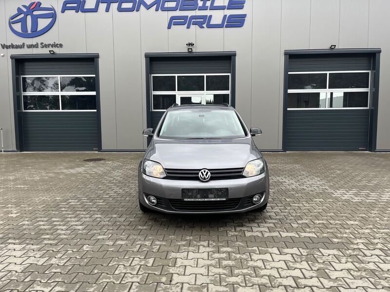 Gebraucht VW Golf VII Match 122 PS (89 kW) 2012 Grau Limousine