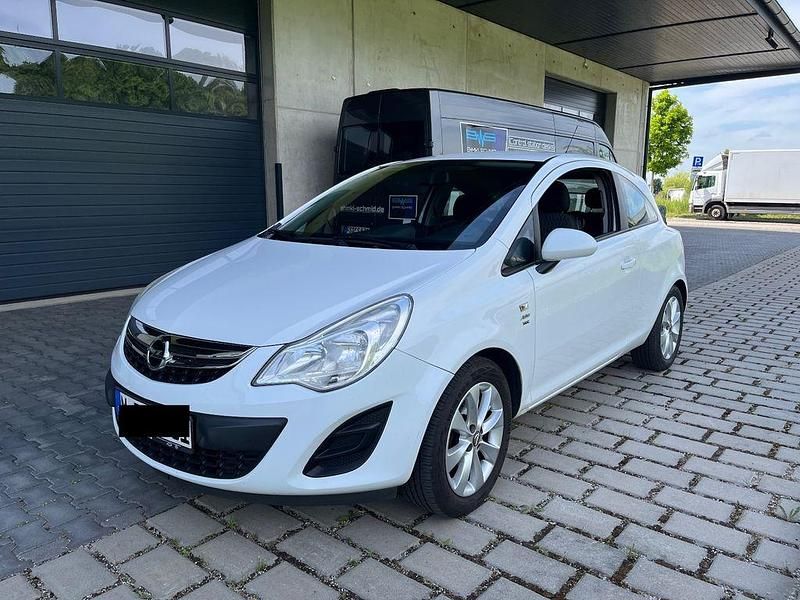 Weiß Gebraucht 2013 Opel Corsa Active Kleinwagen | 3.400 € (Fairer Preis) - Bild 1/4