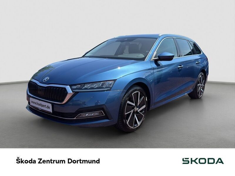 Titanblau metallic Gebraucht 2021 Skoda Octavia Style Kombi | 22.085 € (Guter Preis) - Bild 1/4