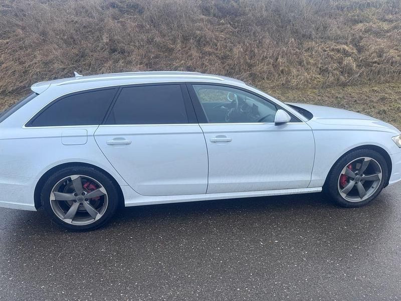 Gebraucht Audi A6 Ambiente 190 PS (139 kW) 2017 Weiß Kombi