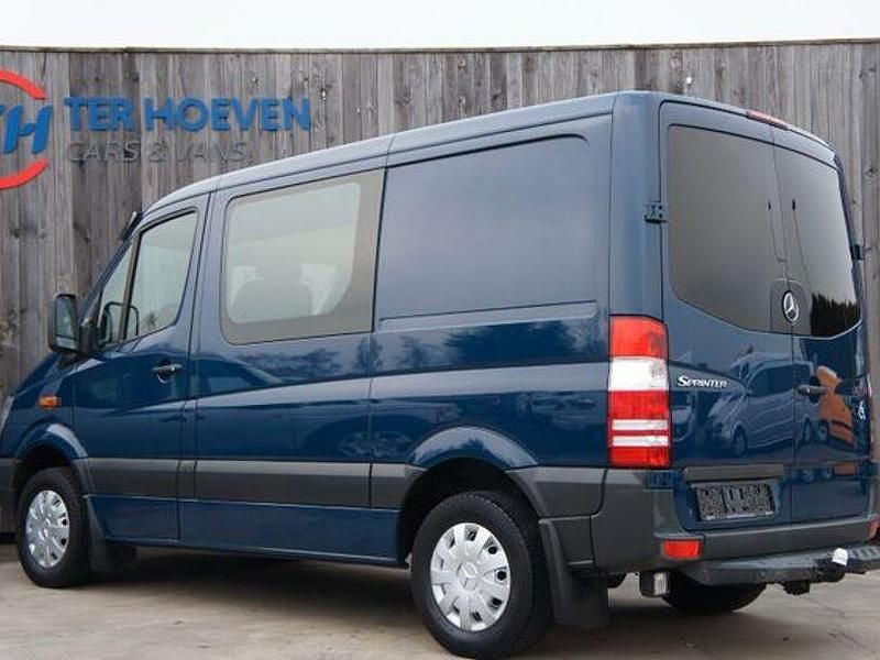 Gebraucht Mercedes Sprinter 129 PS (94 kW) 2012 Blau Van