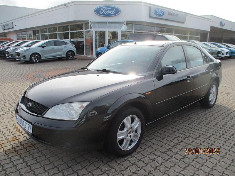 Schwarz Gebraucht 2002 Ford Mondeo Ghia Limousine | 2.950 € (Teuer) - Bild 1/4
