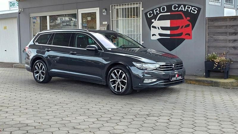 Gebraucht VW Passat Business 150 PS (110 kW) 2021 Grau Kombi