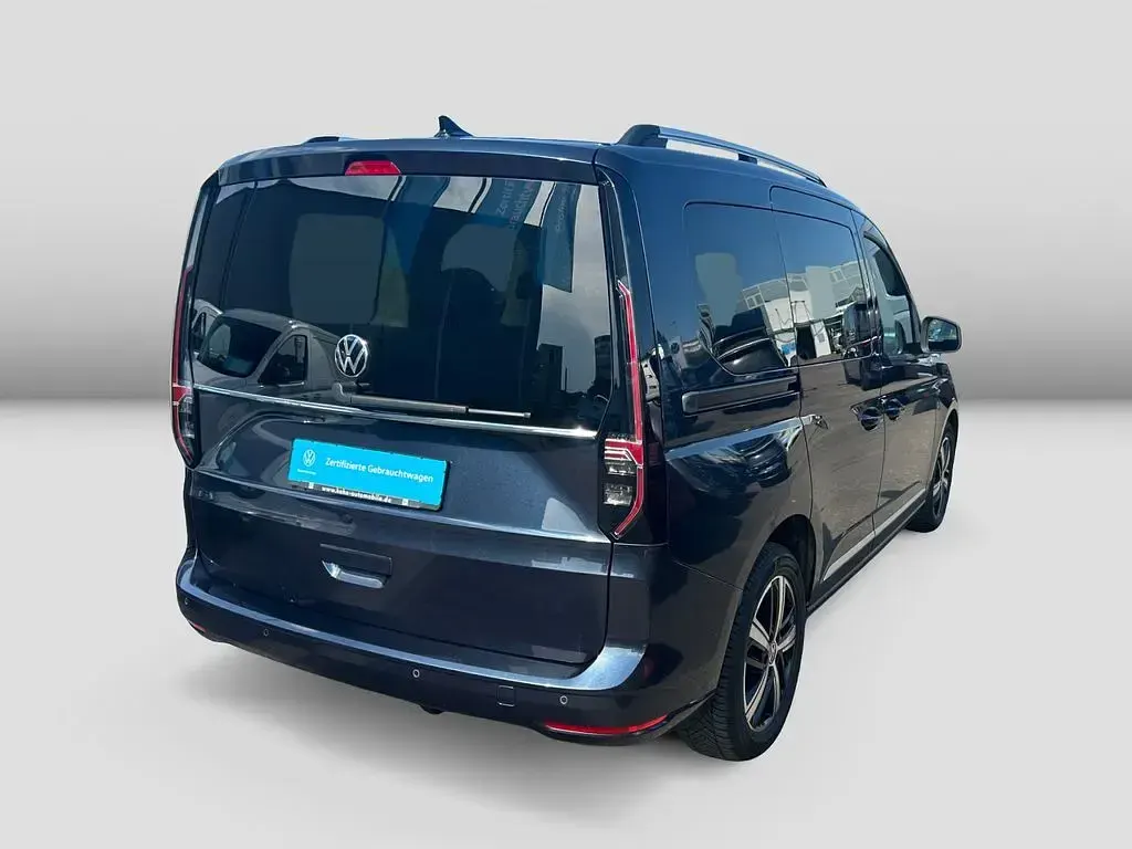Gebraucht VW Caddy Style 122 PS (89 kW) 2021 Starlight blue metallic Van / Kleinbus