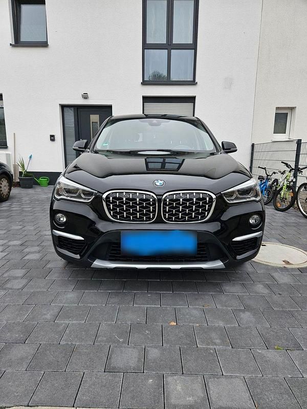 Gebraucht BMW X1 150 PS (110 kW) 2018 Schwarz SUV