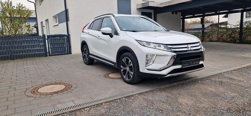 Gebraucht Mitsubishi Eclipse Cross 163 PS (119 kW) 2020 Weiß SUV