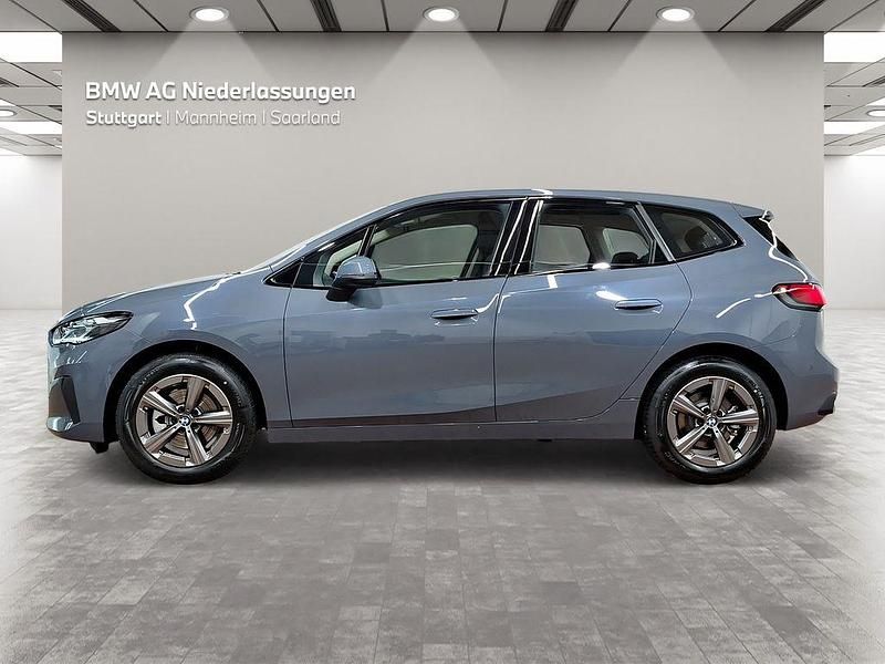 Gebraucht BMW 220 Active Tourer Efficient Dynamics 156 PS (114 kW) 2025 Grau Van / Kleinbus