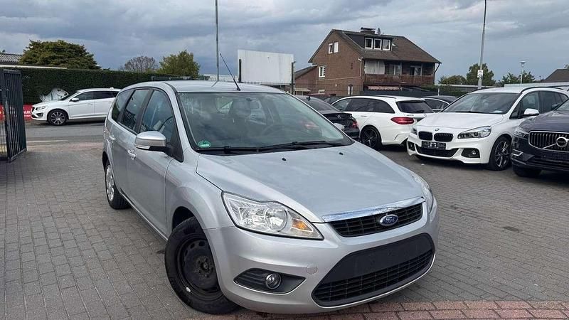 Silber Gebraucht 2008 Ford Focus Kombi | 1.200 € (Superpreis) - Bild 1/4