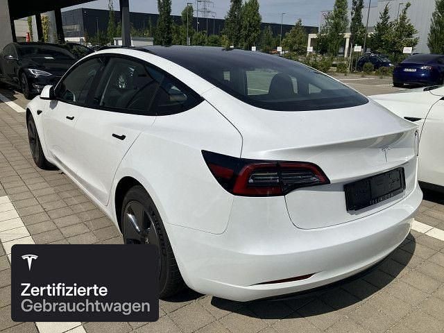 Gebraucht Tesla Model 3 RWD 283 kW (385 PS) 2022 Weiß Limousine