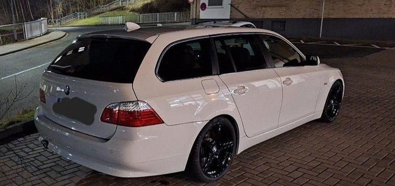Gebraucht BMW 520 177 PS (130 kW) 2009 Weiß Kombi