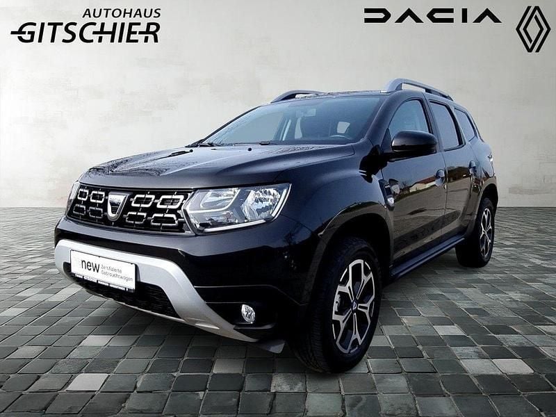 Usado Dacia Duster Celebration 150 HP (110 kW) 2020 Preto SUV