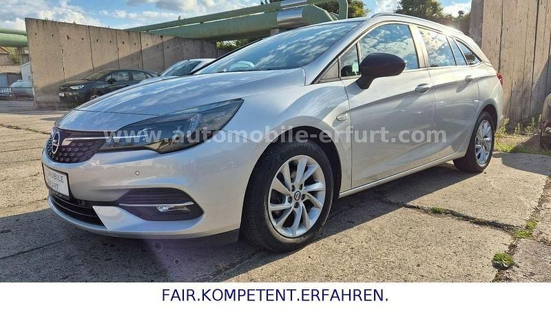 Argonsilber/sovereign/switchbl Gebraucht 2021 Opel Astra Business Kombi | 14.179 € (Fairer Preis) - Bild 1/4