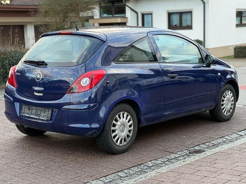Używany Opel Corsa Selection 69 KM (50 kW) 2013 Niebieski Hatchback