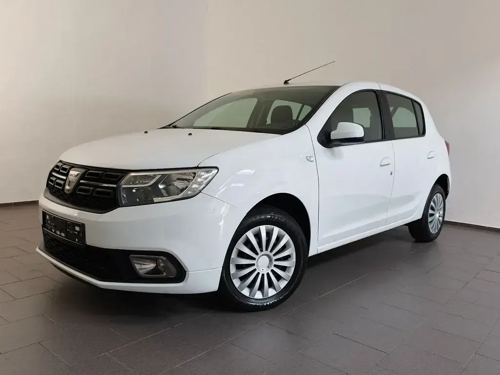 Gebraucht Dacia Sandero 101 PS (74 kW) 2020 Weiß Limousine