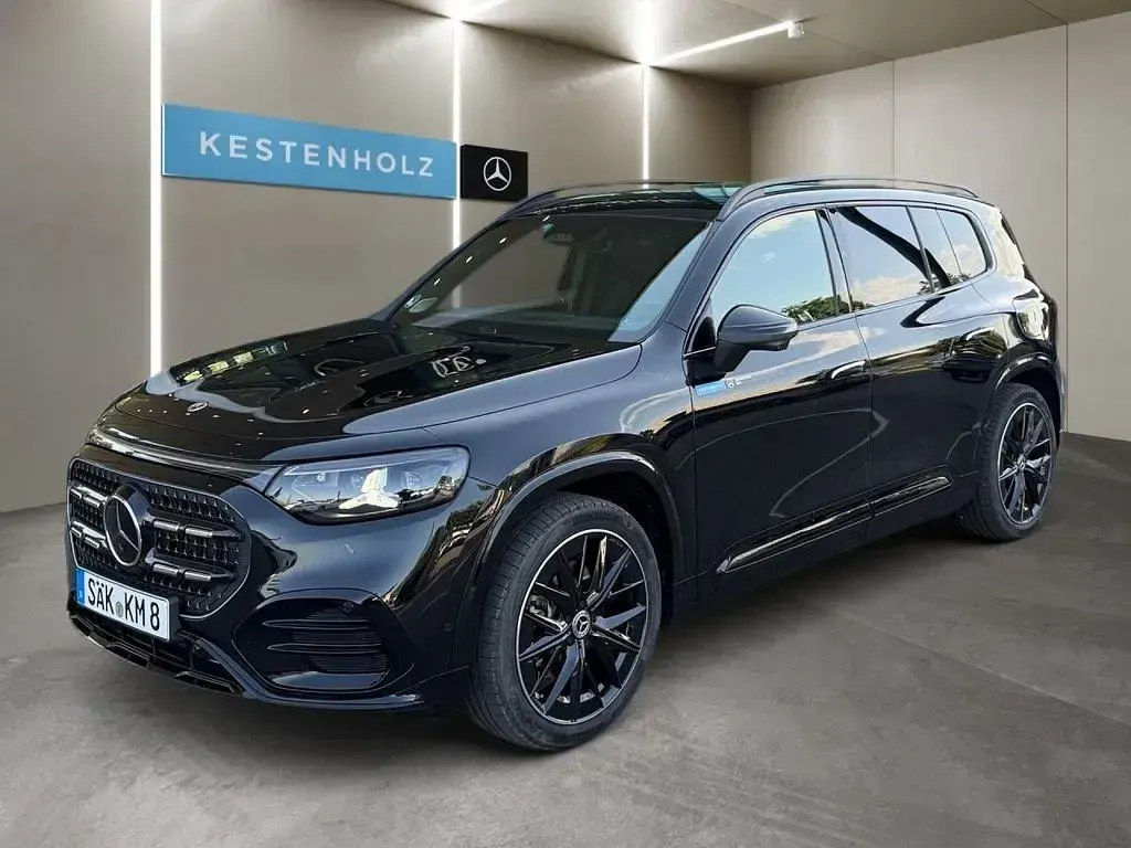 Gebraucht Mercedes GLB220 AMG 190 PS (139 kW) 2026 Schwarz SUV