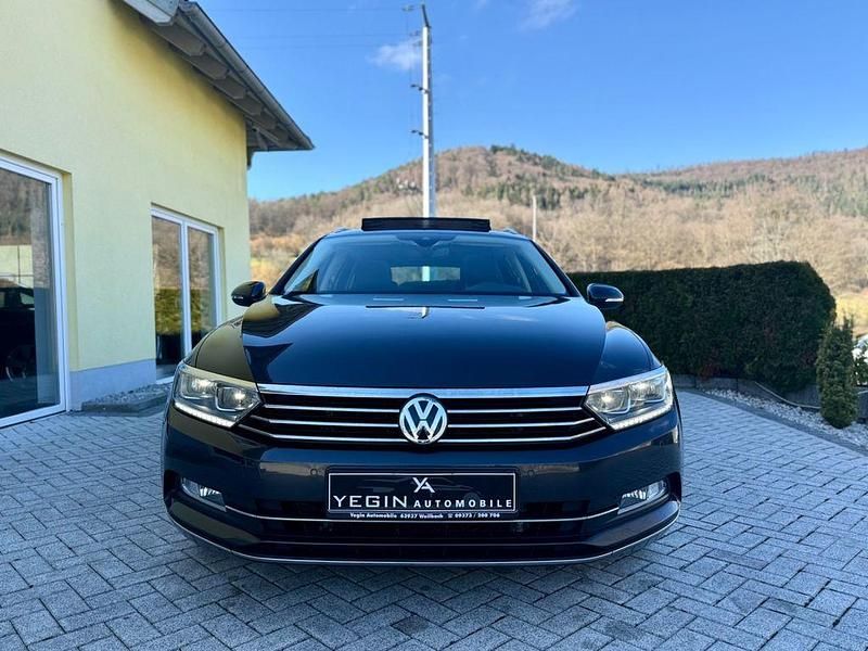 Gebraucht VW Passat Highline 179 PS (131 kW) 2017 Grau Kombi