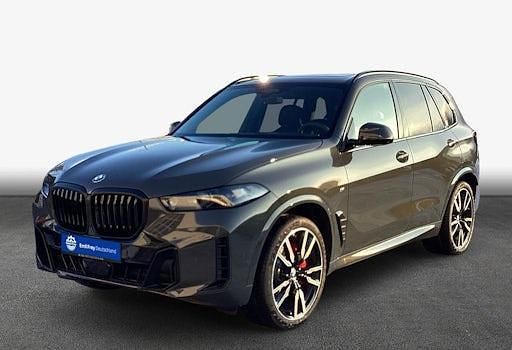Neu BMW X5 298 PS (219 kW) 2026 Grau SUV
