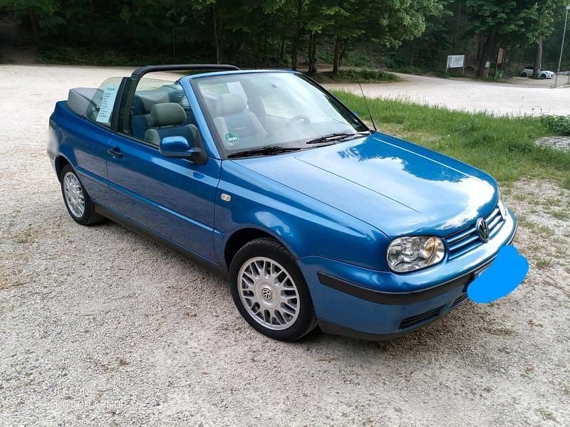 Gebraucht VW Golf Cabriolet 101 PS (74 kW) 2000 Blau Cabrio