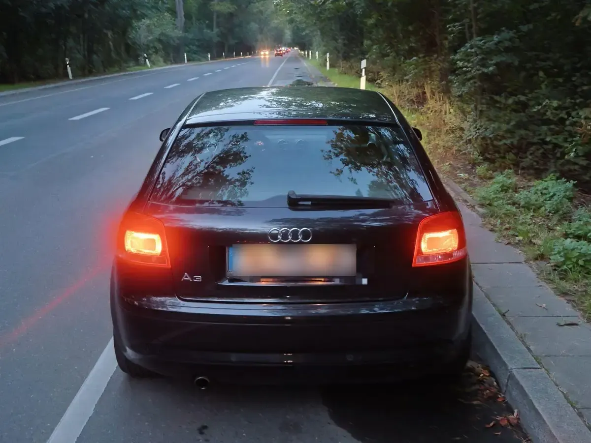 Gebraucht Audi A3 102 PS (75 kW) 2005 Schwarz Kleinwagen