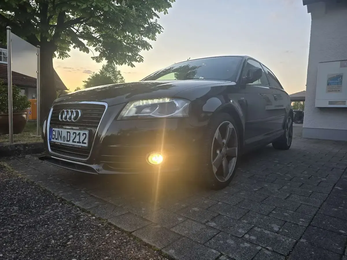 Gebraucht Audi A3 S-Line 105 PS (77 kW) 2011 Kleinwagen