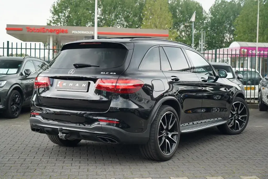 Gebraucht Mercedes GLC43 AMG AMG 367 PS (269 kW) 2016 Schwarz SUV