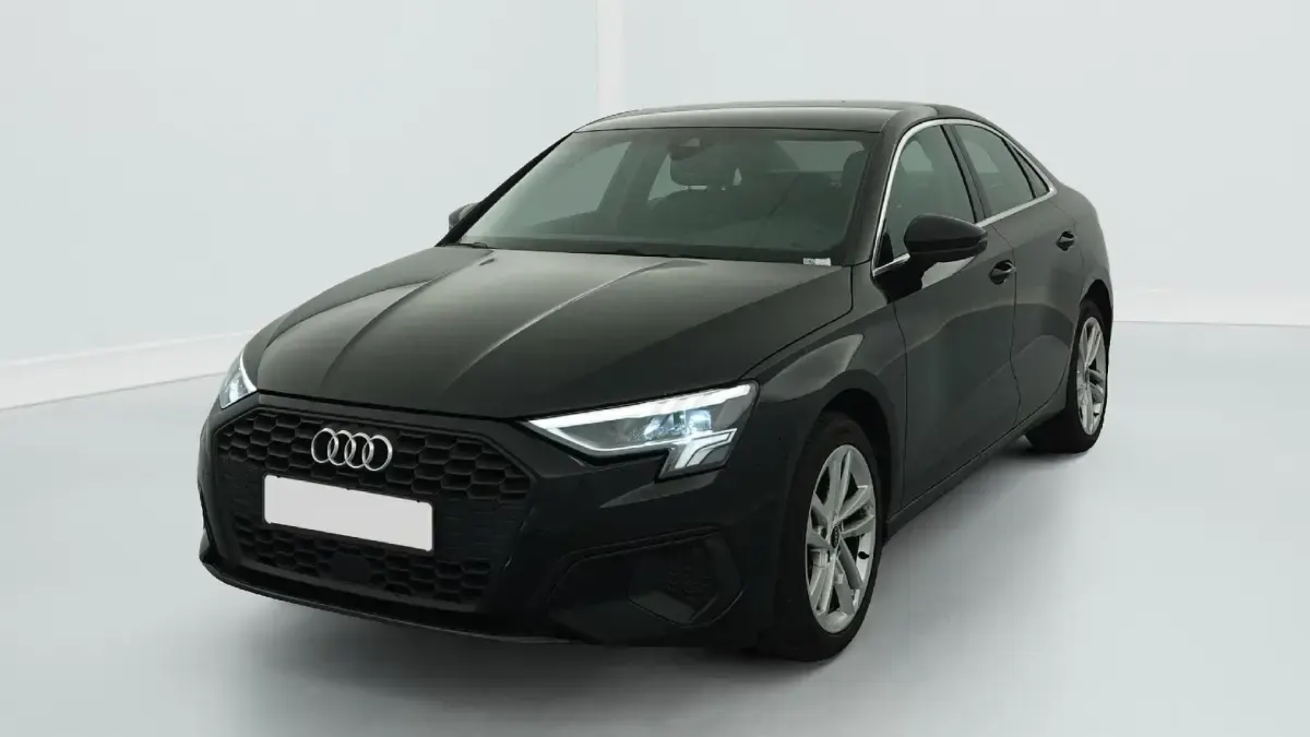 Gebraucht Audi A3 Business 150 PS (110 kW) 2024 Noir mythic Limousine