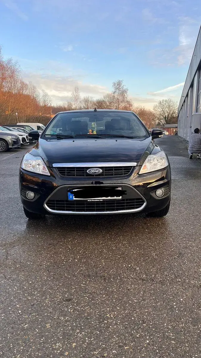 Gebraucht Ford Focus Cabriolet Trend 101 PS (74 kW) 2010 Schwarz Cabrio
