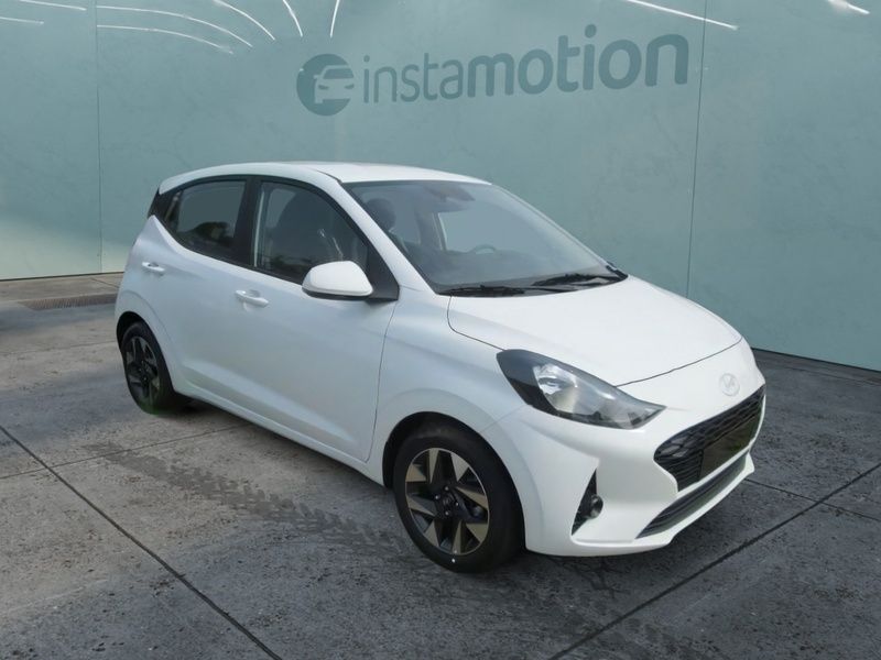 Weiß Neu 2024 Hyundai i10 Trend Kleinwagen | 17.240 € (Fairer Preis) - Bild 1/4