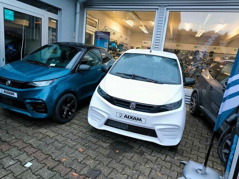 Ny Aixam AMBITION 2026 Blå Hatchback