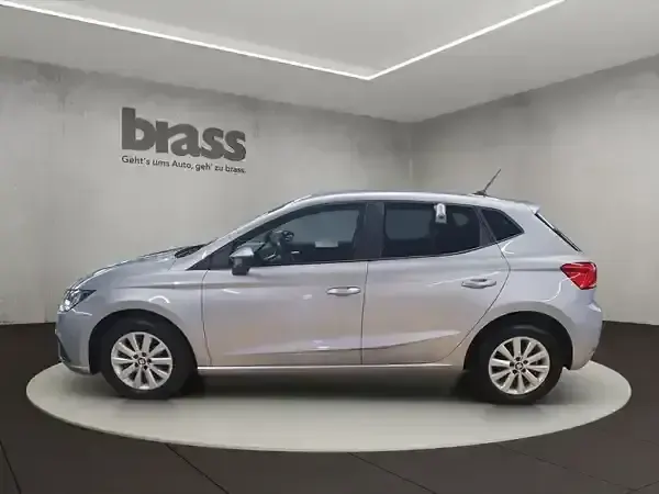 Gebraucht Seat Ibiza Style 95 PS (69 kW) 2021 Urban silber metallic Kleinwagen