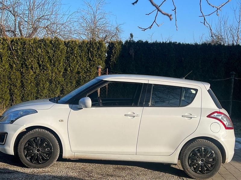 Gebraucht Suzuki Swift 2016 Weiß Kleinwagen