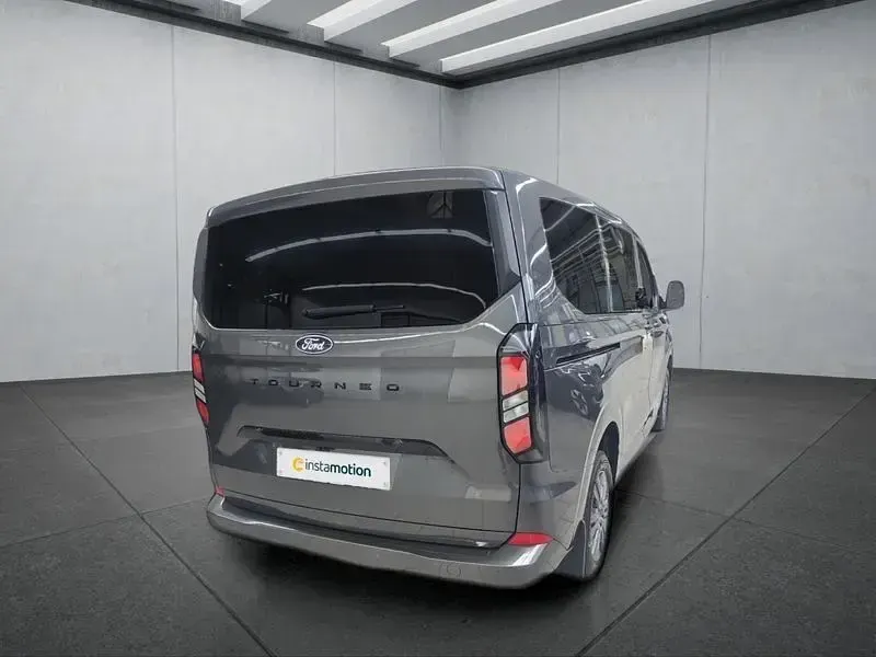 Gebraucht Ford Tourneo Custom 170 PS (125 kW) 2026 Grau Van